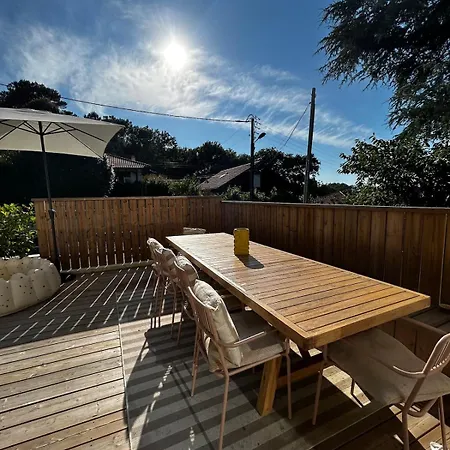 Avec Piscine Privée Au Calme Villa *