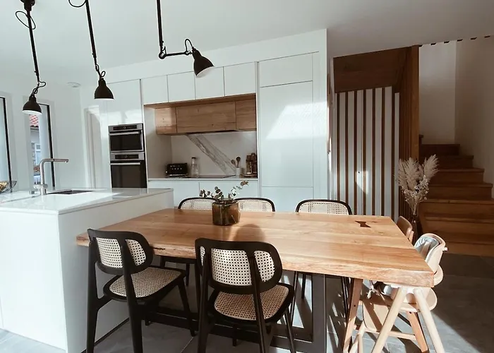 Avec Piscine Privée Au Calme Villa *